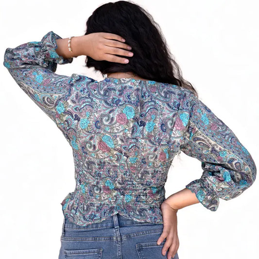 Full sleeve paisley top