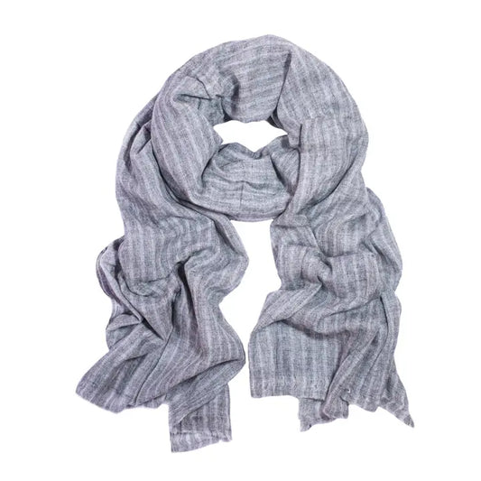 Light Pattern Wool Scarf