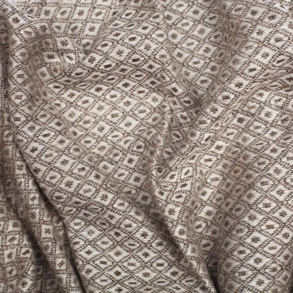 Small Pattern Wool Scarf
